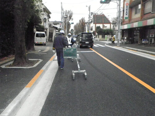 路面平坦試験